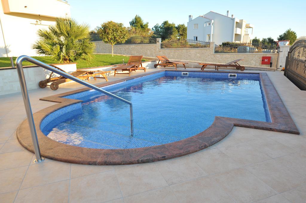 Gravic Apartment *